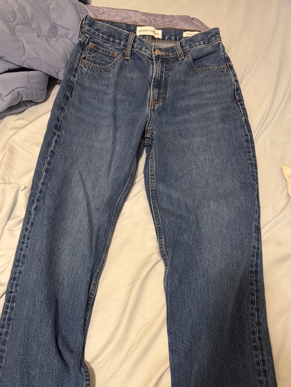 Aritzia low rise Marlo jeans